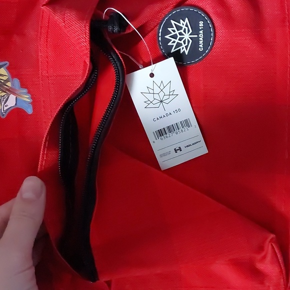 Miami deli Canada 150 red backpack - Picture 3 of 5